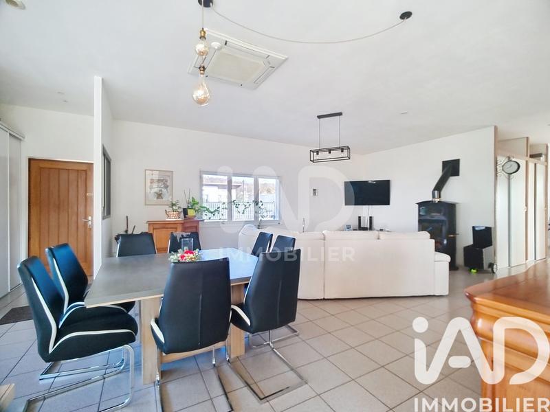 Maison - 186 m² - 5 pièces