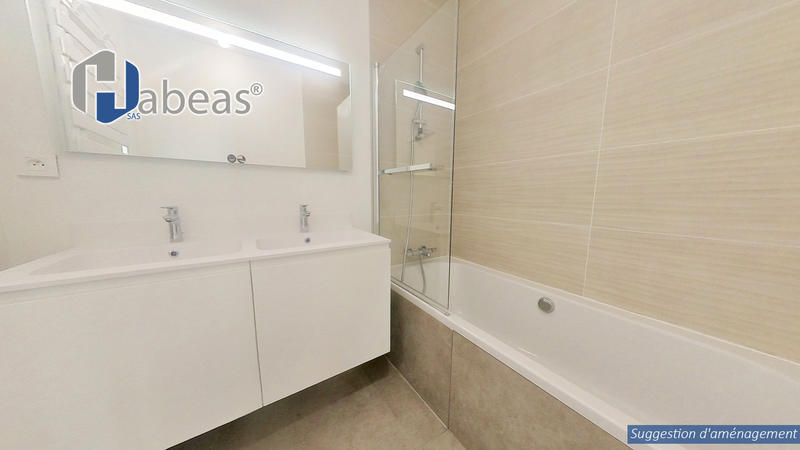 Appartement - 96 m² - 4 pièces