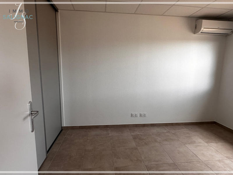 Local commercial - 287 m²