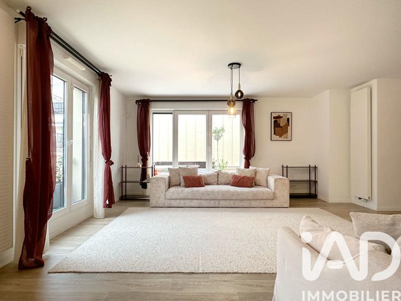 Appartement - 100 m² - 4 pièces