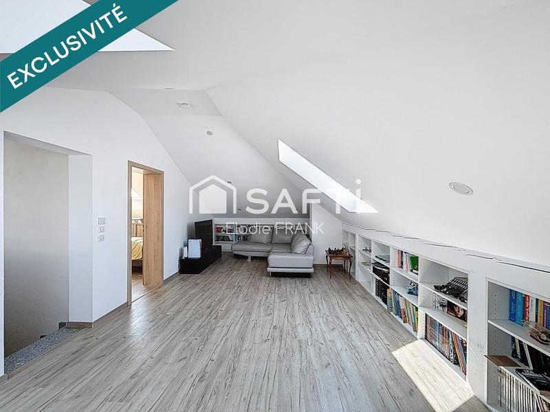 Maison - 259 m² - 9 pièces