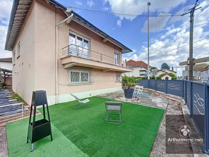 Maison - 183 m² - 8 pièces