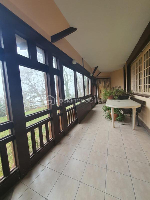 Manoir - 245 m² - 8 pièces