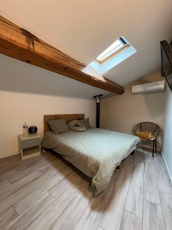 Maison traditionnelle - 85 m² - 3 pièces