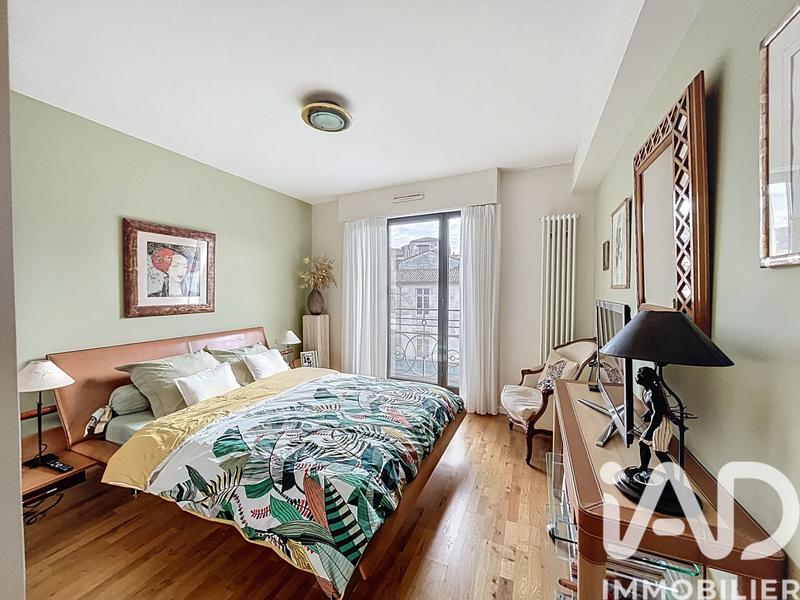 Appartement - 105 m² - 3 pièces