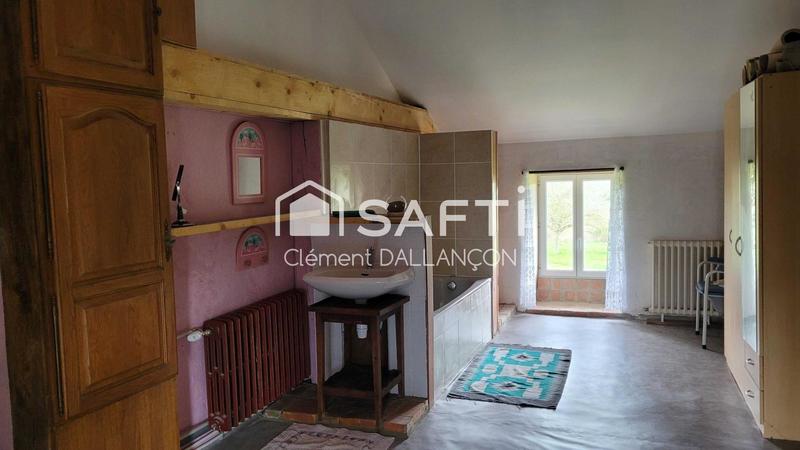 Maison - 325 m² - 8 pièces