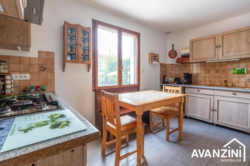 Maison traditionnelle - 120 m² - 6 pièces