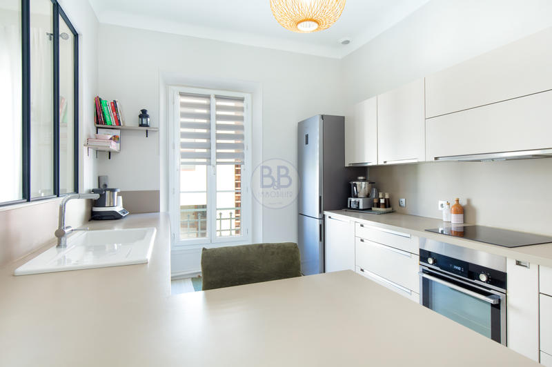 Appartement - 122 m² - 5 pièces