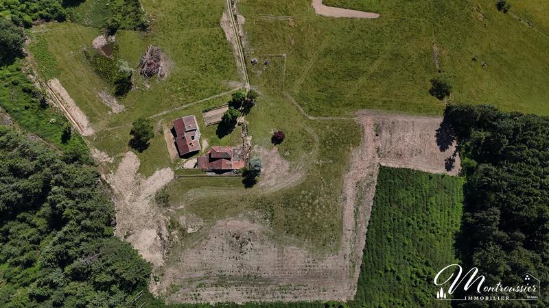 Propriété - 400 m² - 20 pièces