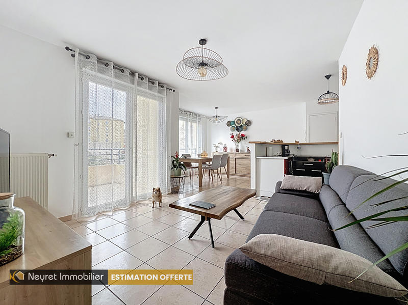 Appartement - 66 m² - 3 pièces