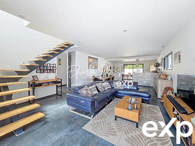 Maison - 142 m² - 5 pièces