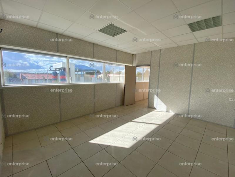 Local d'activité / Entrepôt - 480 m²