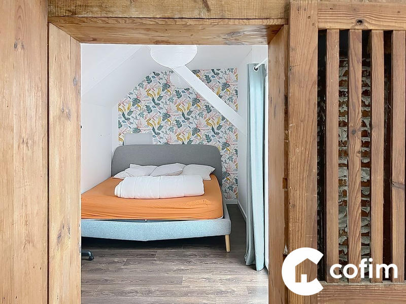 Duplex - 217 m² - 5 pièces