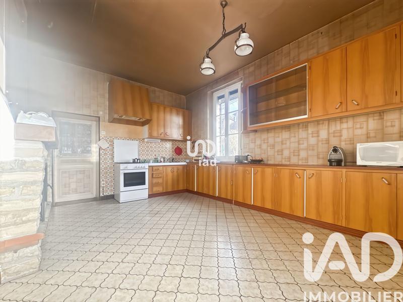 Maison - 193 m² - 7 pièces