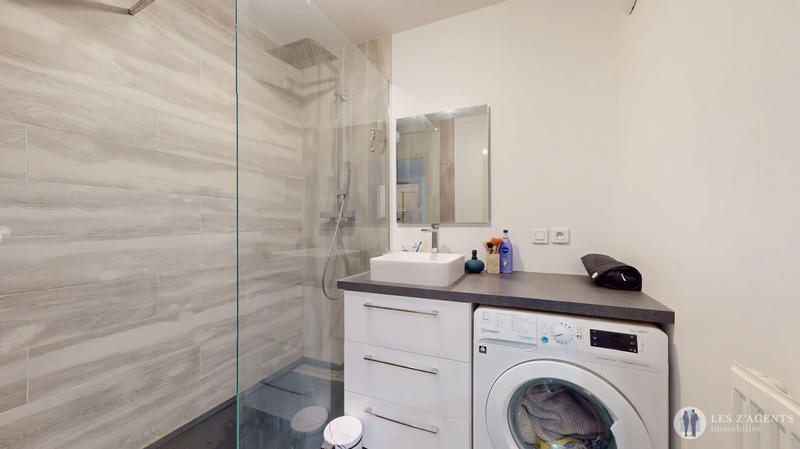 Appartement - 70 m² - 3 pièces