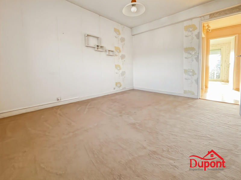 Appartement - 93 m² - 5 pièces