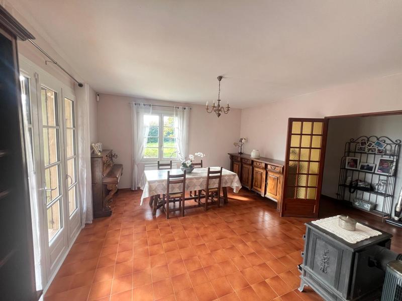 Maison - 130 m² - 6 pièces