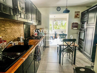 Maison - 94 m² - 4 pièces