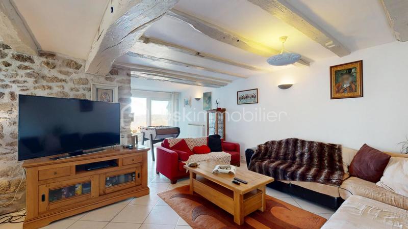 Corps de ferme - 160 m² - 6 pièces