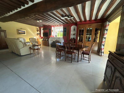Maison - 254 m² - 6 pièces