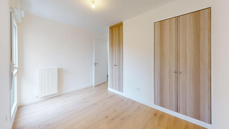 Appartement - 99 m² - 4 pièces