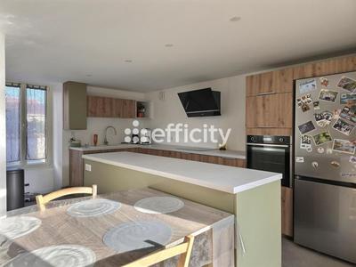 Maison - 122 m² - 4 pièces