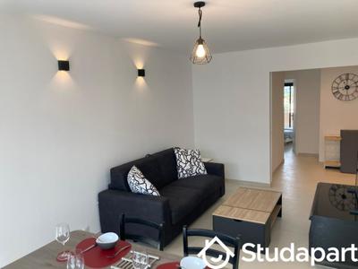 Appartement - 80 m² - 3 pièces