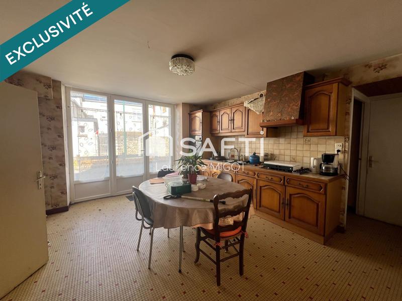 Maison - 240 m² - 5 pièces