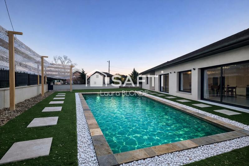 Villa - 137 m² - 5 pièces