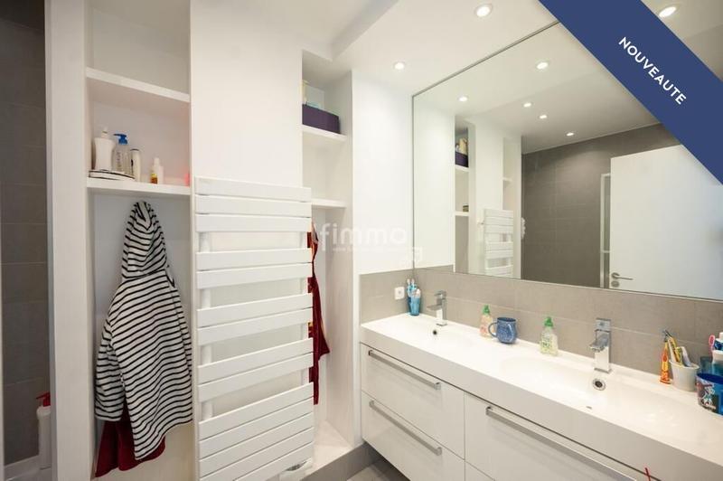 Maison d'architecte - 250 m² - 7 pièces