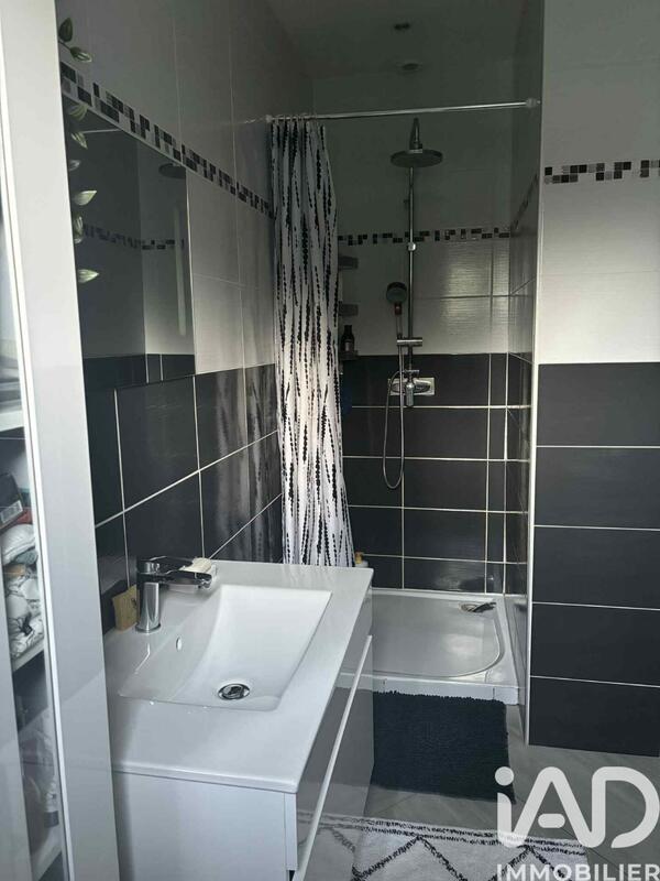 Maison - 72 m² - 4 pièces