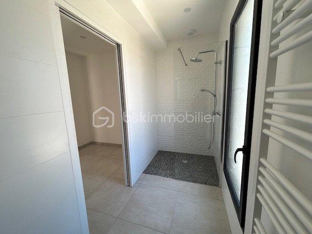 Villa - 138 m² - 4 pièces