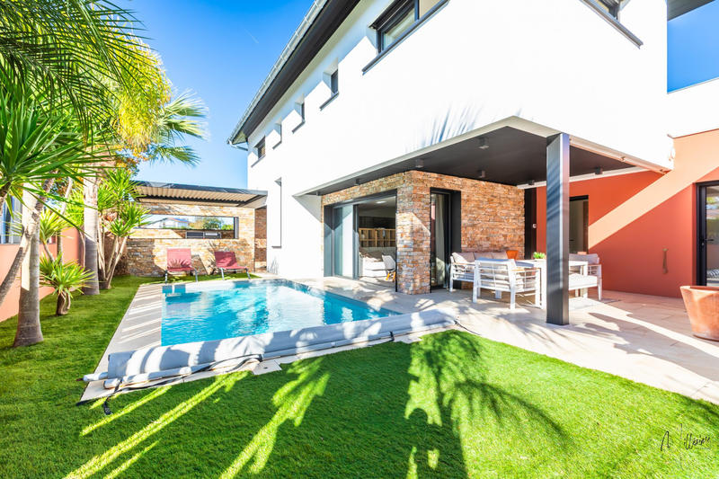 Maison - 125 m² - 125 pièces