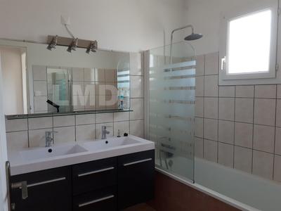 Maison - 96 m² - 4 pièces