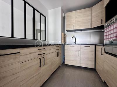 Appartement - 82 m² - 4 pièces
