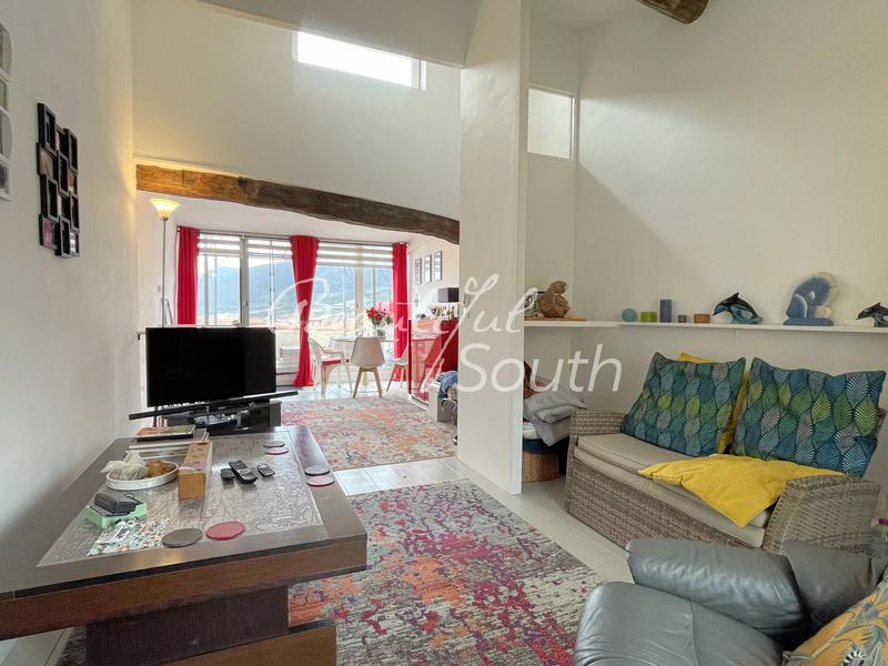 Maison - 82 m² - 2 pièces