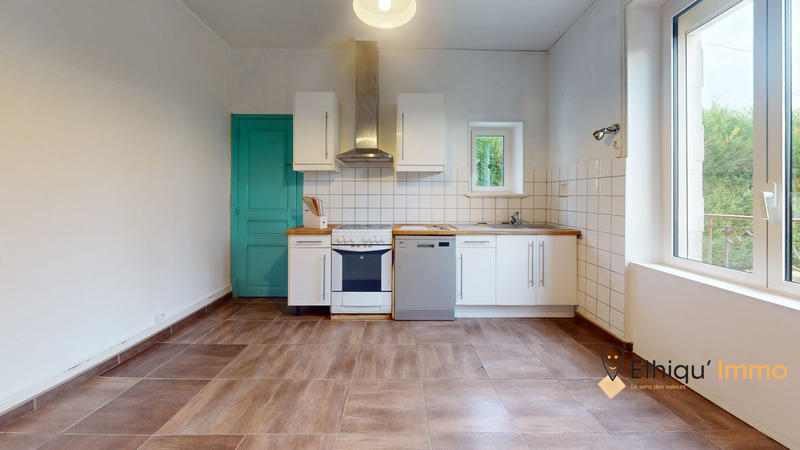 Maison - 106 m² - 5 pièces