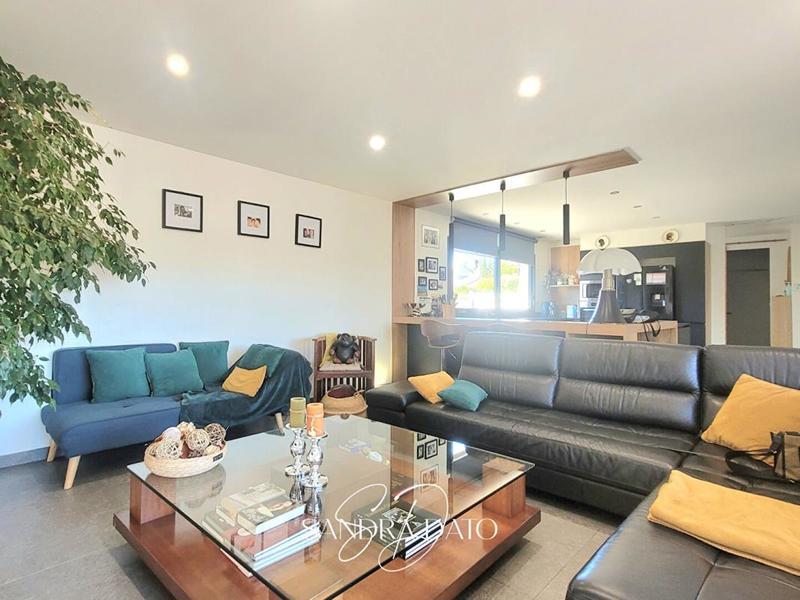 Maison - 156 m² - 5 pièces