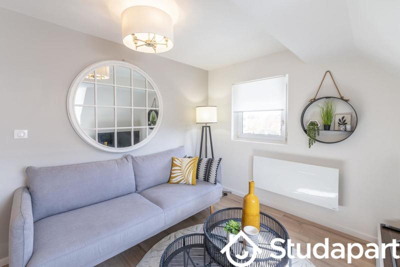 Chambre - 9 m² - 1 pièce