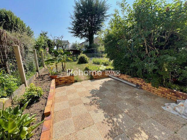 Maison traditionnelle - 81 m² - 4 pièces