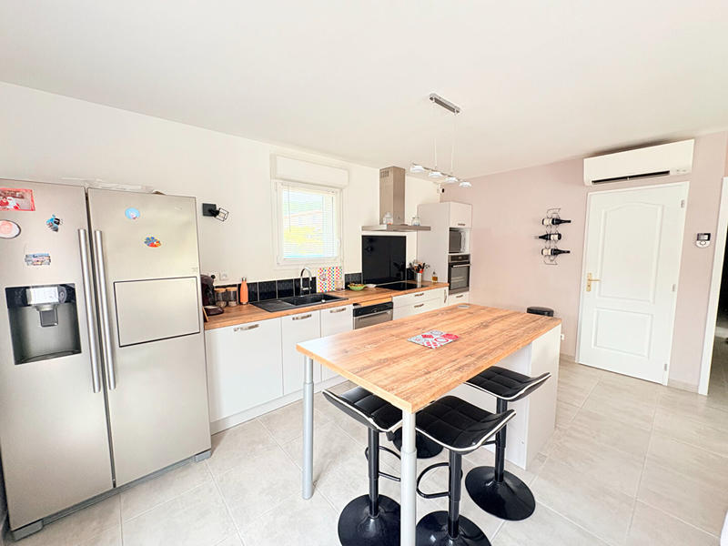 Maison - 87 m² - 4 pièces