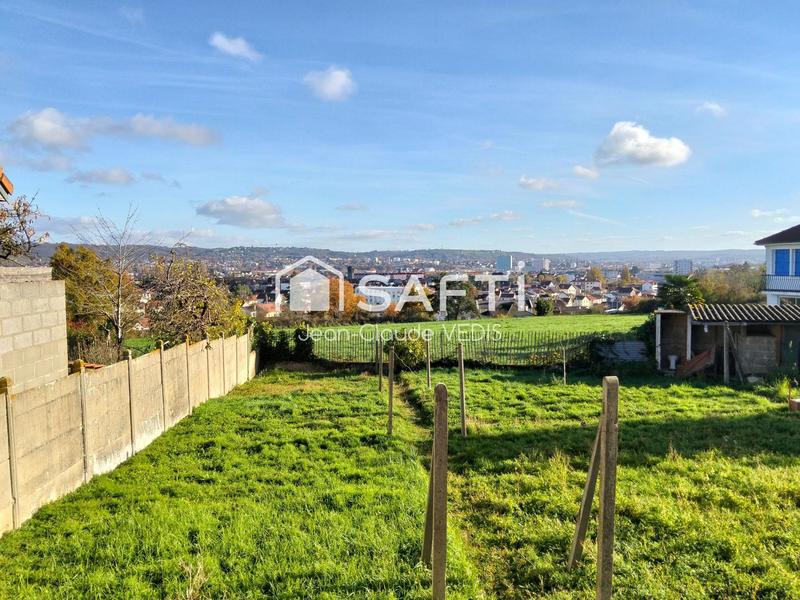 Maison - 85 m² - 4 pièces