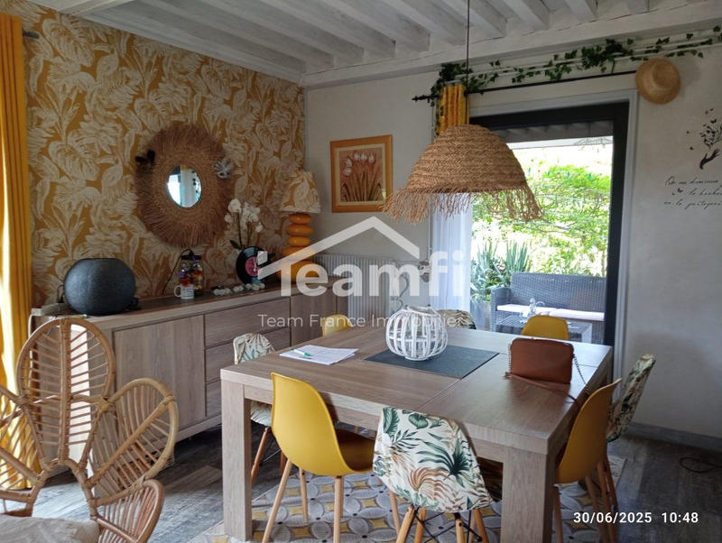 Maison - 121 m² - 6 pièces