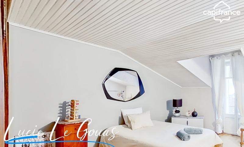 Maison - 198 m² - 7 pièces