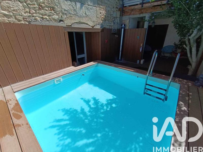 Maison de ville - 213 m² - 9 pièces