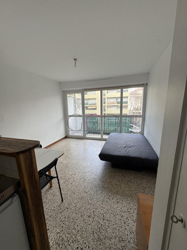 Appartement - 18 m² - 1 pièce