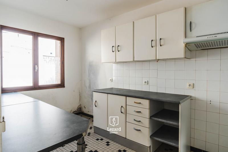 Maison - 90 m² - 5 pièces