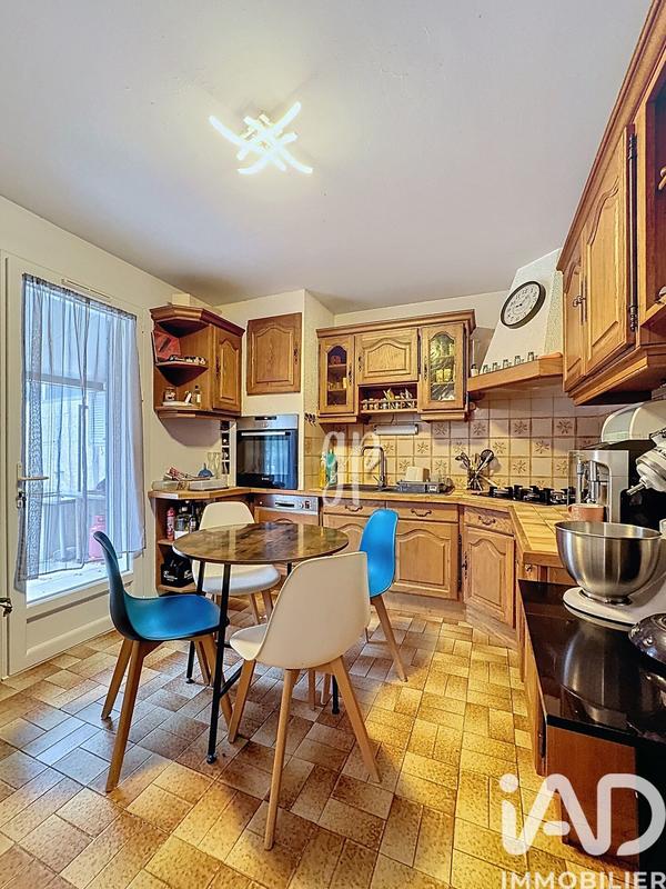 Maison - 90 m² - 4 pièces