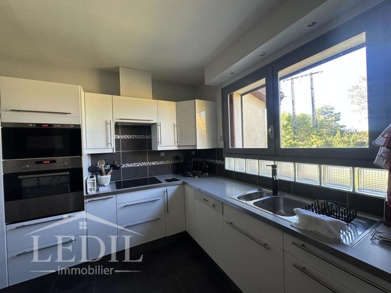 Maison d'architecte - 190 m² - 6 pièces