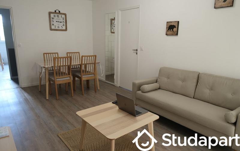 Chambre - 21 m² - 1 pièce